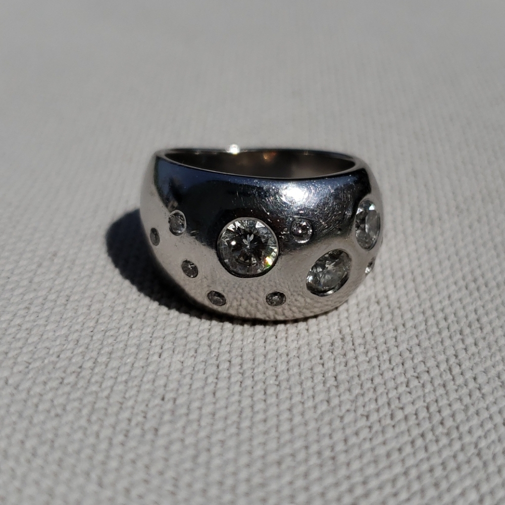 14kt white gold diamond bubble domed ring